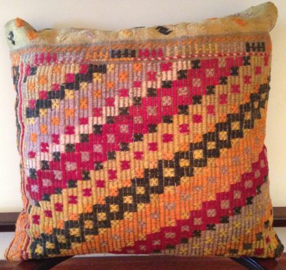 Cushion Zigzag Pattern